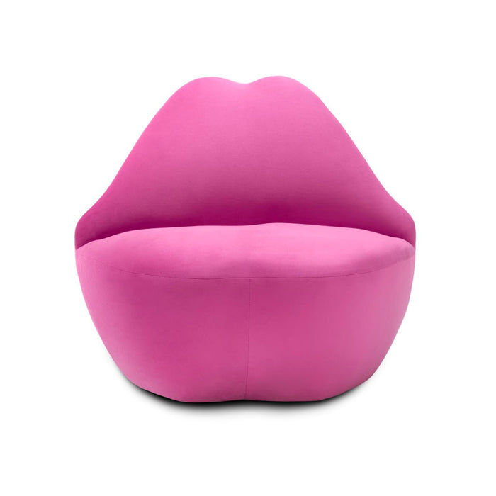 Armchair Kissy